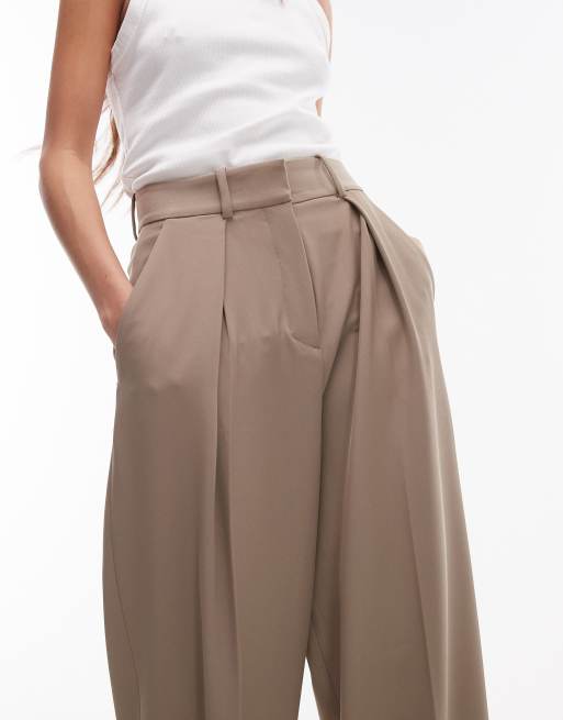 & Other Stories - Pantalon fuselé et ajusté à pinces - Taupe, 2 de 5