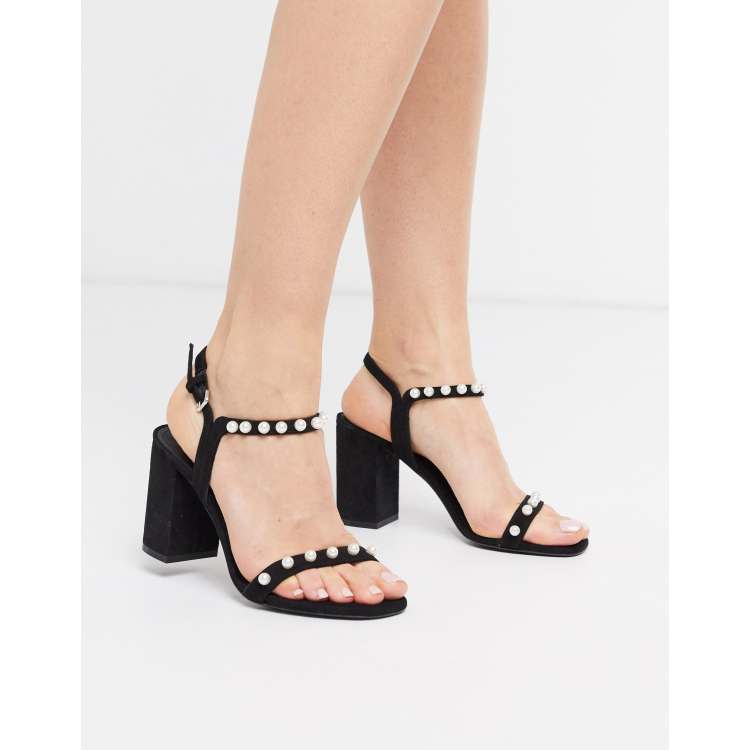 Black and best sale pearl sandals