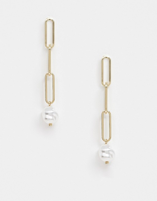 & Other Stories pearl pendant chain earrings in gold