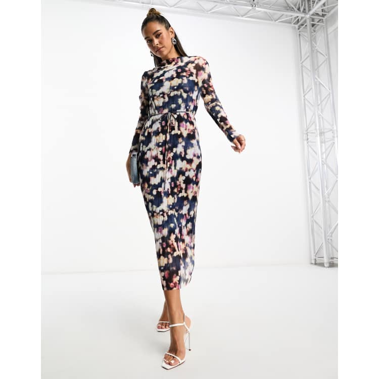 205405834-1-blurredfloralprint