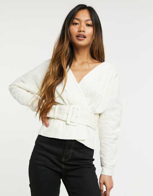 & Other Stories - Plissé top met riem in gebroken wit
