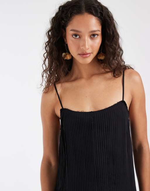& Other Stories – Plissiertes Maxikleid in Schwarz mit tiefer Taille , 3 von 4