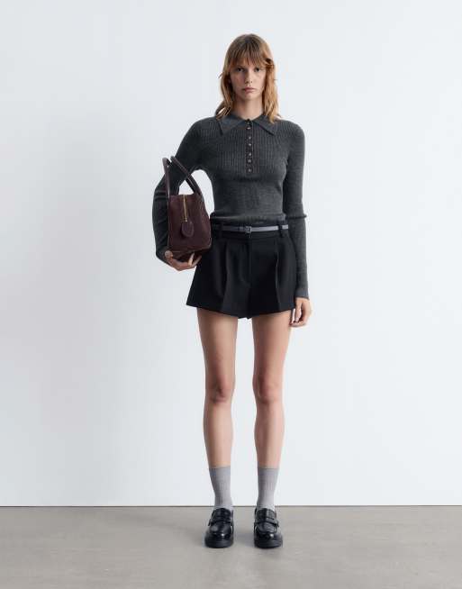 & Other Stories - Polo in maglia semitrasparente grigio scuro con scollo a imbuto, 4 di 4