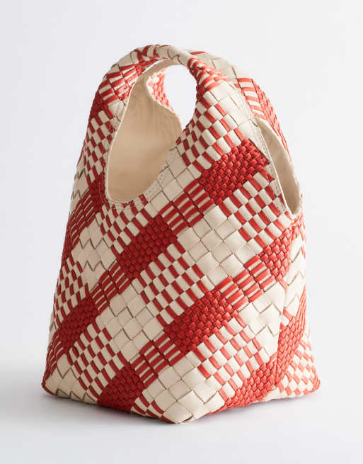 & Other Stories - Premium geruite mini shopper van gevlochten leer in rood en wit, 4 van 4