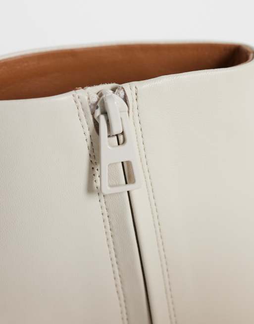 & Other Stories premium läderankelboots med kontrast i tan i offwhite, 2 av 4