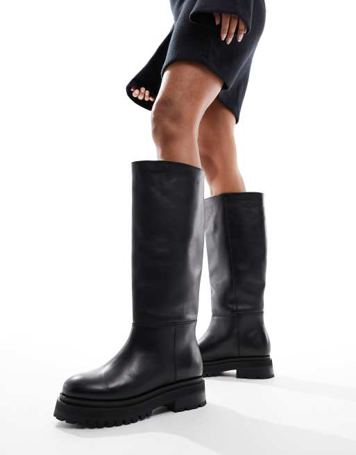 Pull on outlet black leather boots