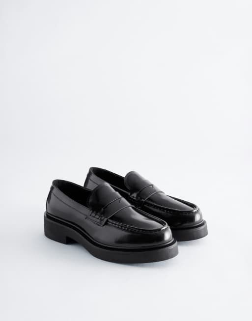 & Other Stories premium leather loafers in black, 3 of 5