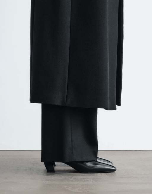 & Other Stories Premium-Leder-Stiefeletten mit eckiger Zehenpartie in Schwarz, 4 von 4