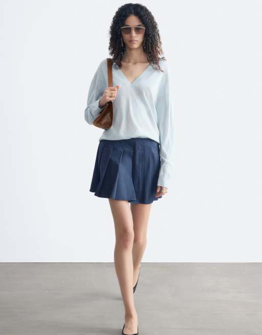 & Other Stories pull col V profond en laine mérinos argyle bleu turquoise clair, 2 de 4