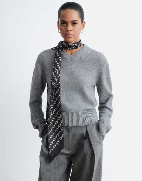 & Other Stories pull en maille col V en laine gris - view 1