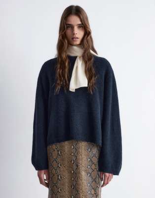& Other Stories - Pull ultra-doux en alpaga et laine à manches amples - Bleu foncé-Bleu marine
