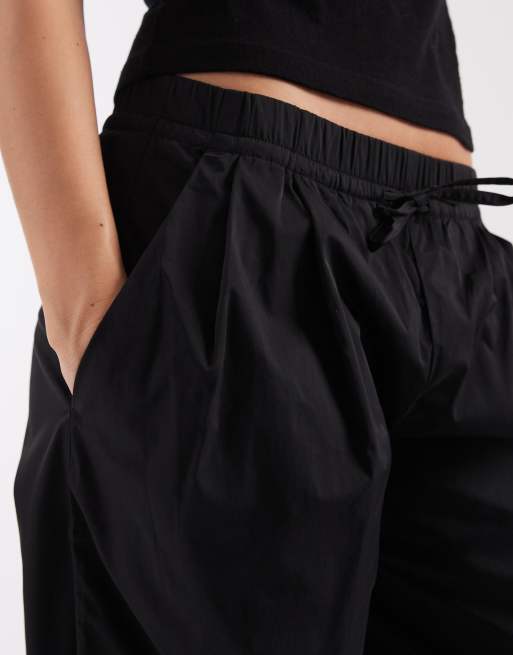 & Other Stories pure nylon relaxed fit balloon parachute trousers in black , 3 of 5