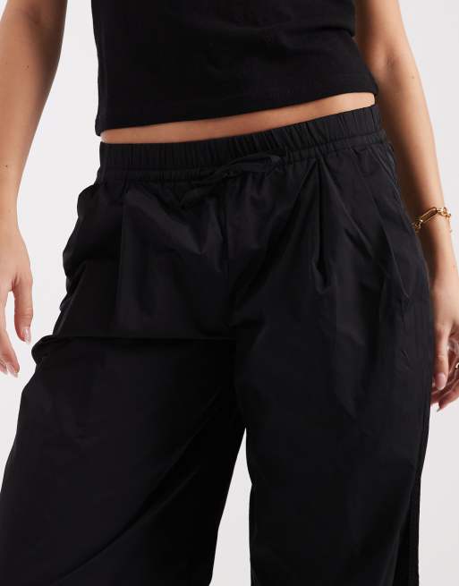 & Other Stories pure nylon relaxed fit balloon parachute trousers in black , 4 of 5