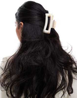 & Other Stories & Other Stories rectange hair claw clip in off-white