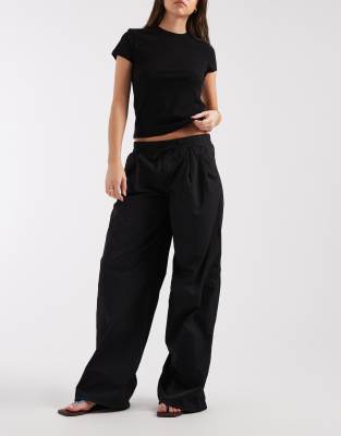 & Other Stories Relaxed Fit Balloon Parachute Pants In Black