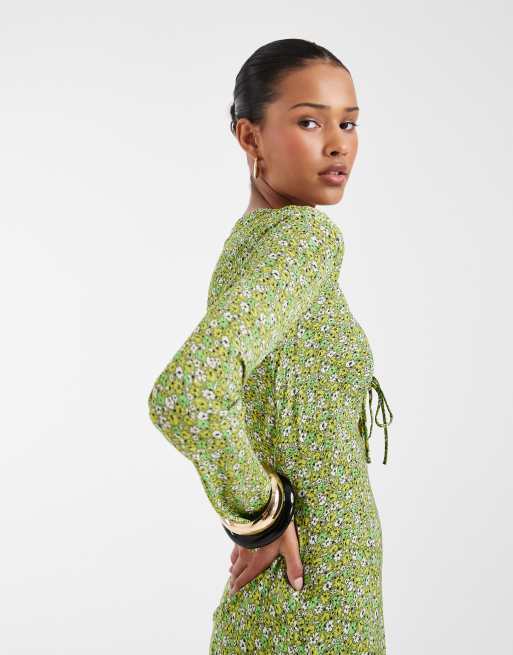 & Other Stories - Robe coupée en biais à petites fleurs avec col V et manches évasées - Vert , 2 de 4
