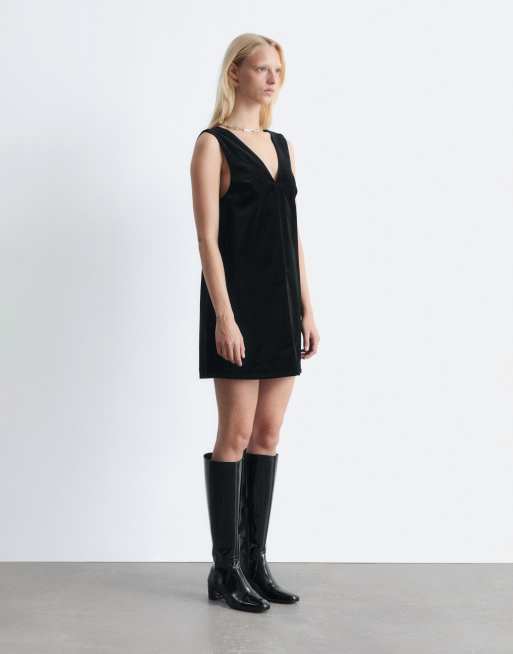 & Other Stories - Robe courte stretch en velours à col V et coutures apparentes à l'avant - Noir, 2 de 4