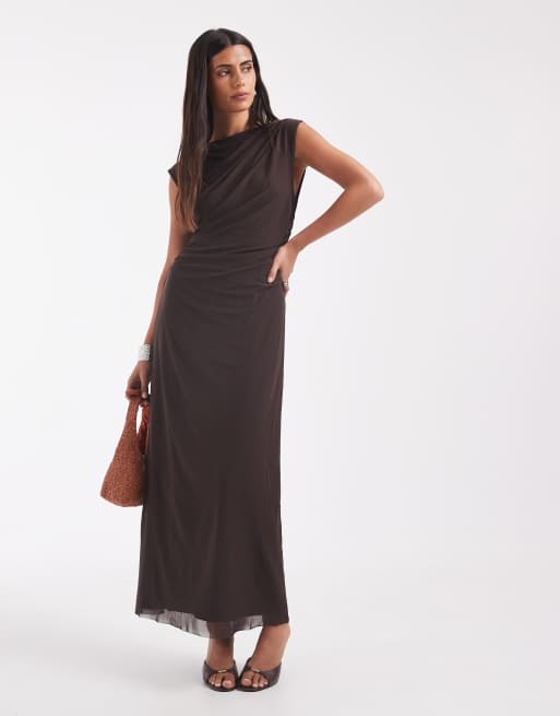 & Other Stories - Robe mi-longue avec détail drapé en tulle - Marron foncé, 2 de 4