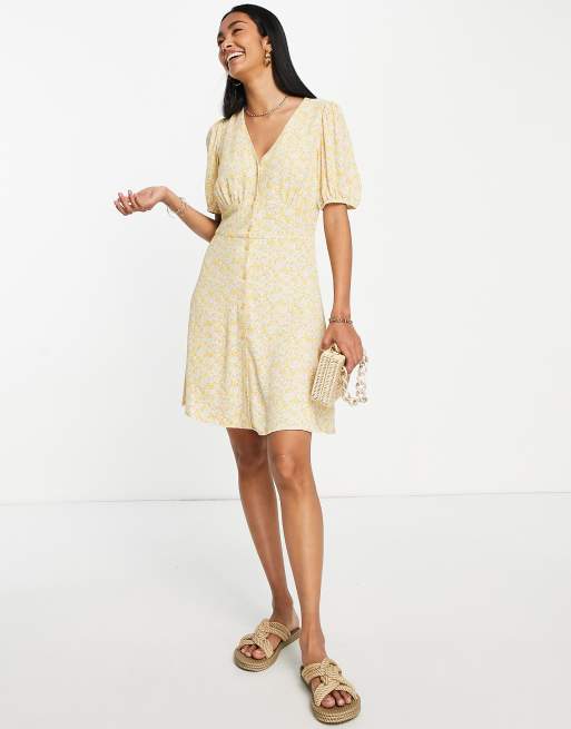 & Other Stories - Robe rétro courte boutonnée à manches bouffantes - Motif fleuri romantique, 4 de 4