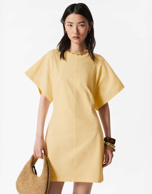 & Other Stories - Robe t-shirt courte en jersey à manches kimono courtes - Jaune, 2 de 4