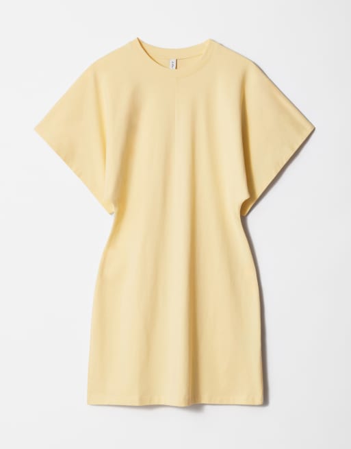 & Other Stories - Robe t-shirt courte en jersey à manches kimono courtes - Jaune, 4 de 4