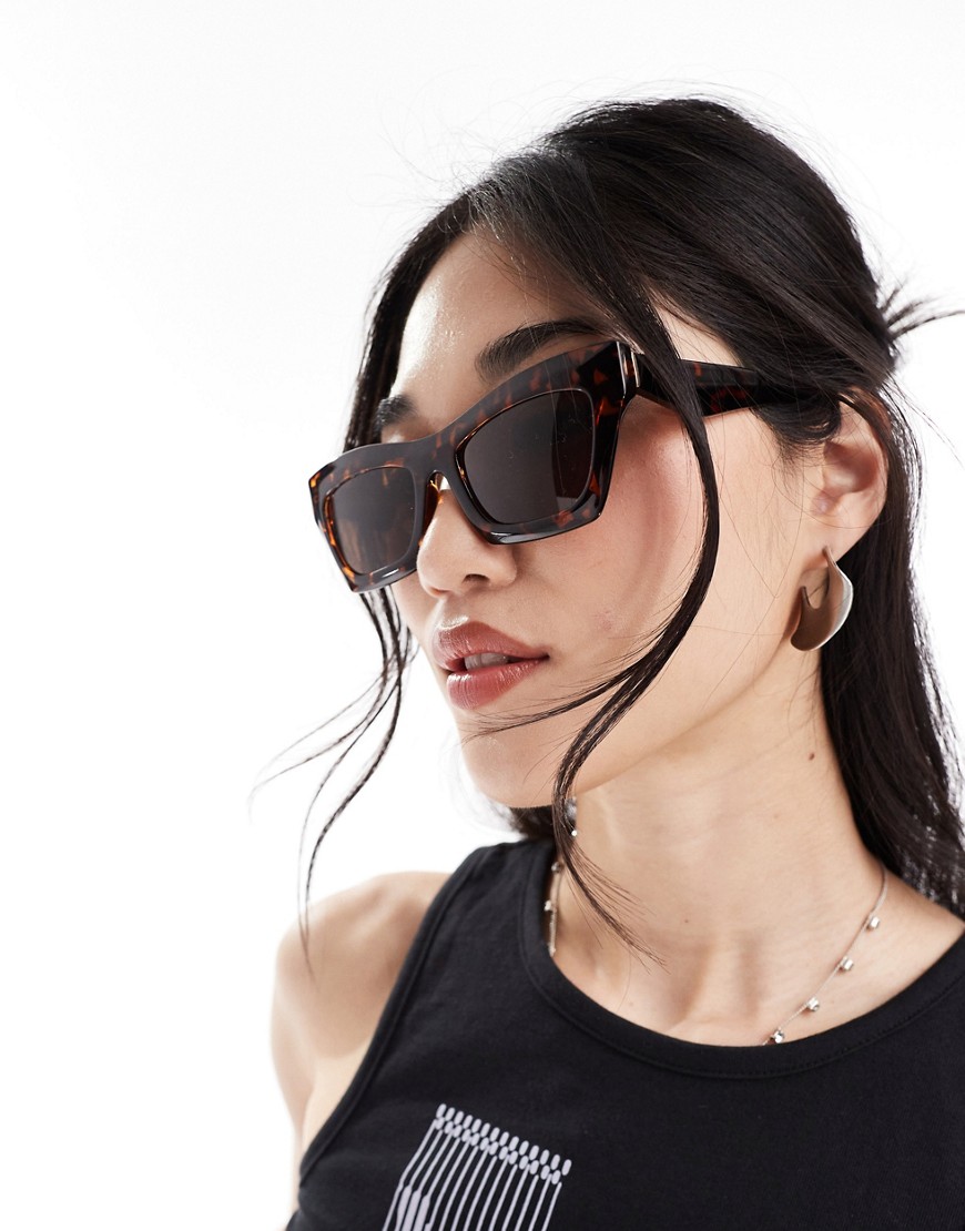 & Other Stories round cat eye acetate sunglasses in light tortoise shell-Brown