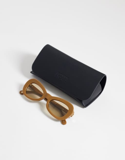 & Other Stories rounded cat eye acetate sunglasses in brown tortoise with black pure leather case, 3 of 3