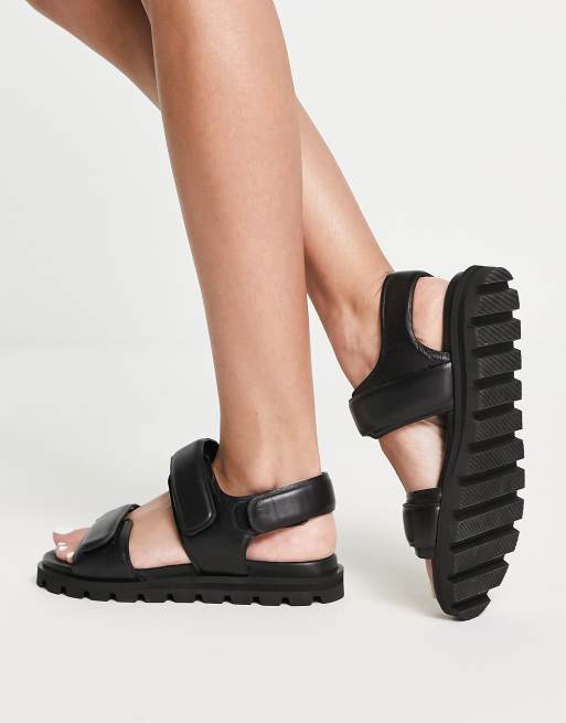 Other Stories Sandales plates chunky en cuir Noir ASOS