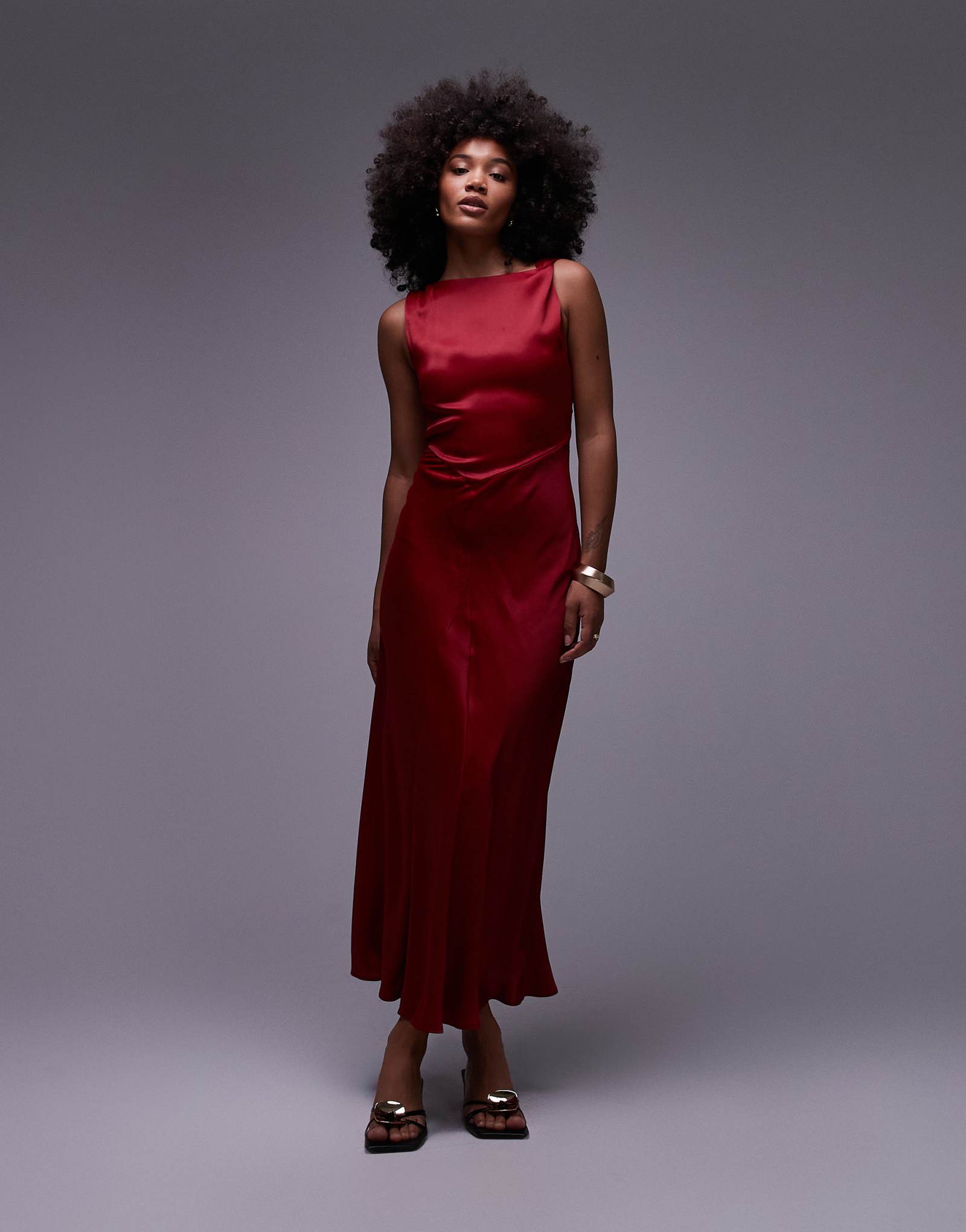 &Other Stories платье миди из атласного крепа с драпировкой на шее красного цвета