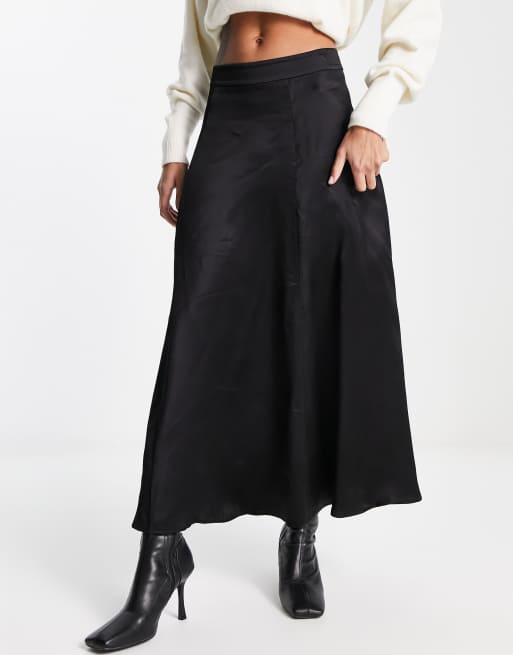 Flared maxi outlet skirt