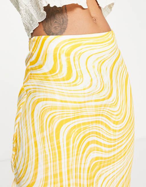 And other stories yellow pleated skirt hotsell