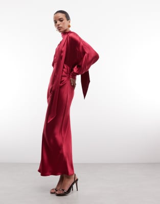 & Other Stories - Satin-Maxikleid in Himbeerrot mit voluminösen Ärmeln und abnehmbarem Schal-Rosa