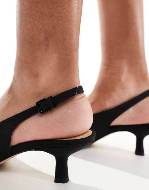 & Other Stories - Scarpe con tacchetto a spillo nere con cinturino posteriore, 4 di 4