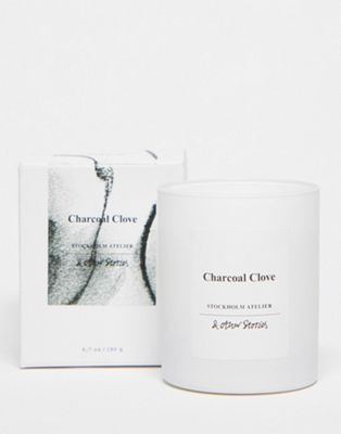 & Other Stories scented candle in Charcoal clove