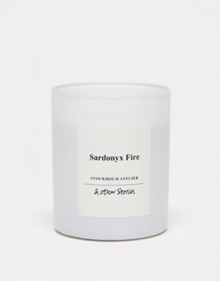 & Other Stories scented candle in Sardonyx Fire