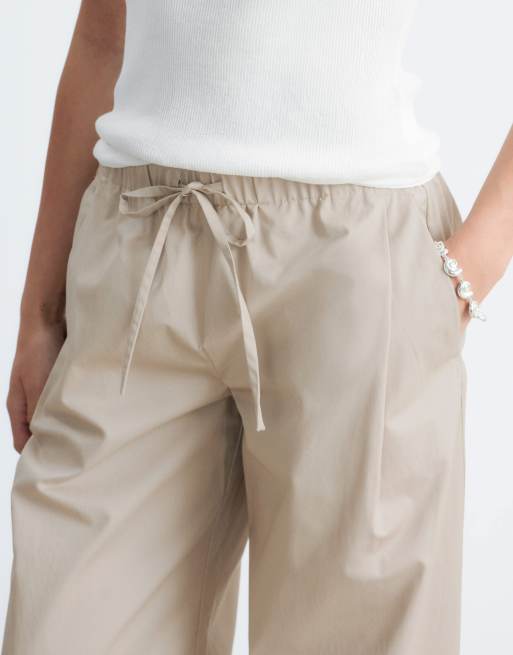 & Other Stories – Schlupfhose aus Baumwolle in Beige mit weitem Bein, 2 von 4