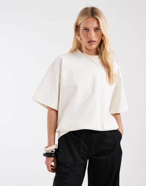 & Other Stories – Schweres Oversize-T-Shirt in Weiß mit überschnittenen Schultern - view 1