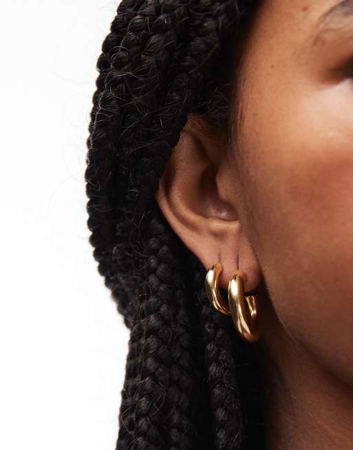 & Other Stories - Set van 2 paar geborstelde oorringen in goud