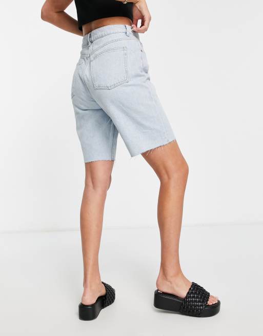 & Other Stories - Short long taille basse en coton - Bleu délavé - MBLUE, 4 de 4