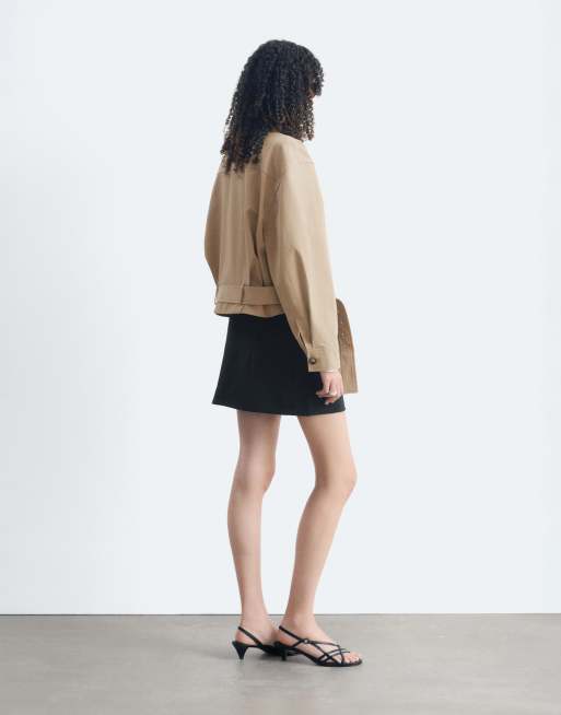 & Other Stories short trench jacket in dark beige, 3 of 4