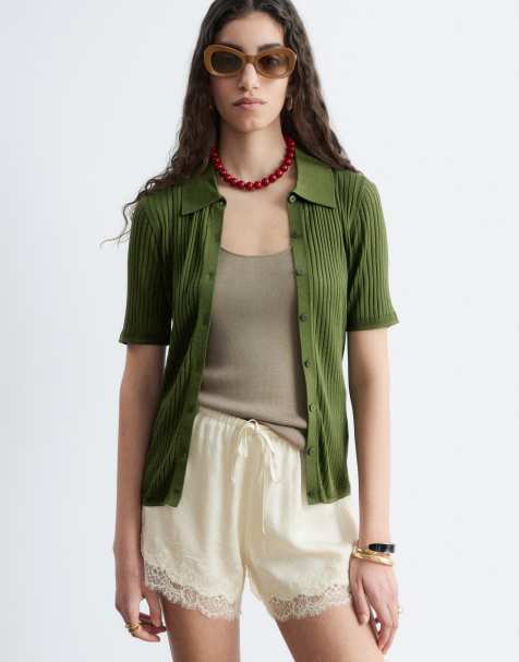 & Other Stories – Shorts aus Jacquard-Satin in Buttergelb mit Spitzenbesatz - view 1