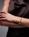 [Other Stories] & Other Stories single wave bangle cuff bracelet in silver M-L SILVER