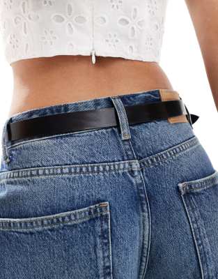 & Other Stories Small Leather Mid Waist Belt With Circle Gold Tone Buckle