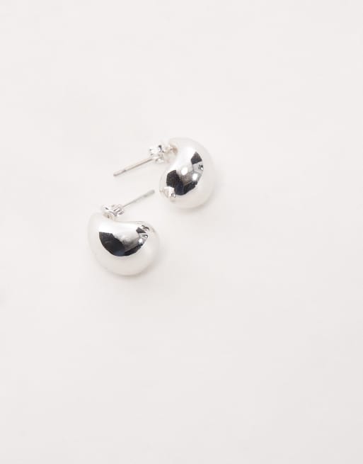 & Other Stories small rounded teardrop earrings in silver, 3 of 3