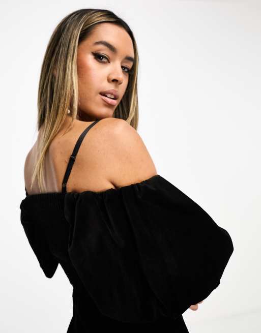 & Other Stories - Sort offshoulder-minikjole i velour, 2 af 4