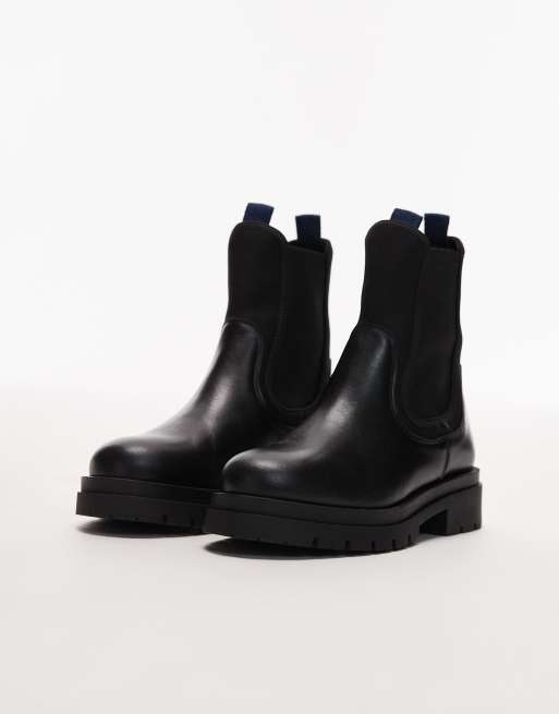 & Other Stories – Stiefeletten aus schwarzem Leder mit elastischen Seiten und Zuglaschen am Schaft, 2 von 4