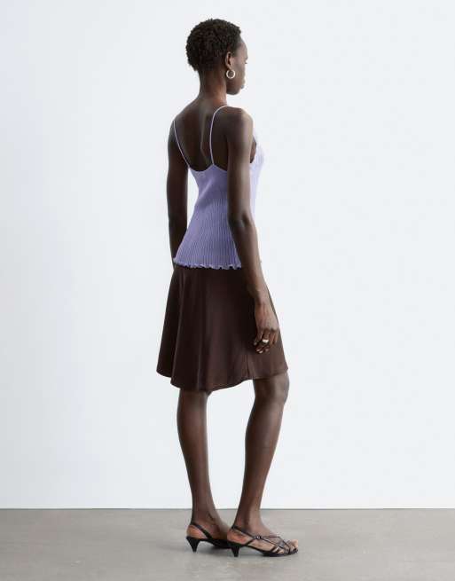 & Other Stories – Strick-Camisole in Helllila mit Spitzenverzierung am Ausschnitt , 4 von 4