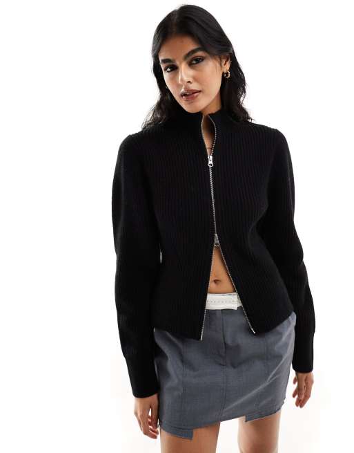 & Other Stories – Strickjacke aus Merinowolle und Baumwollmix in Schwarz mit Reißverschluss und skulpturalen Ärmeln