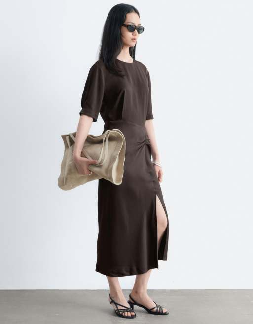 & Other Stories structured dress with ruched waist in dark brown , 3 of 4