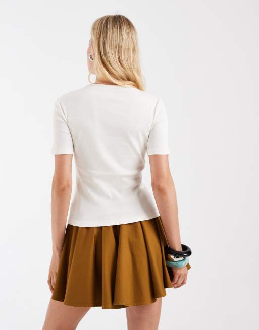 & Other Stories - Superzacht geribbeld slim-fit T-shirt in gebroken wit, 2 van 4
